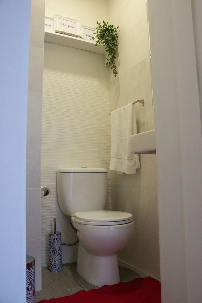 Фото Red House by the River