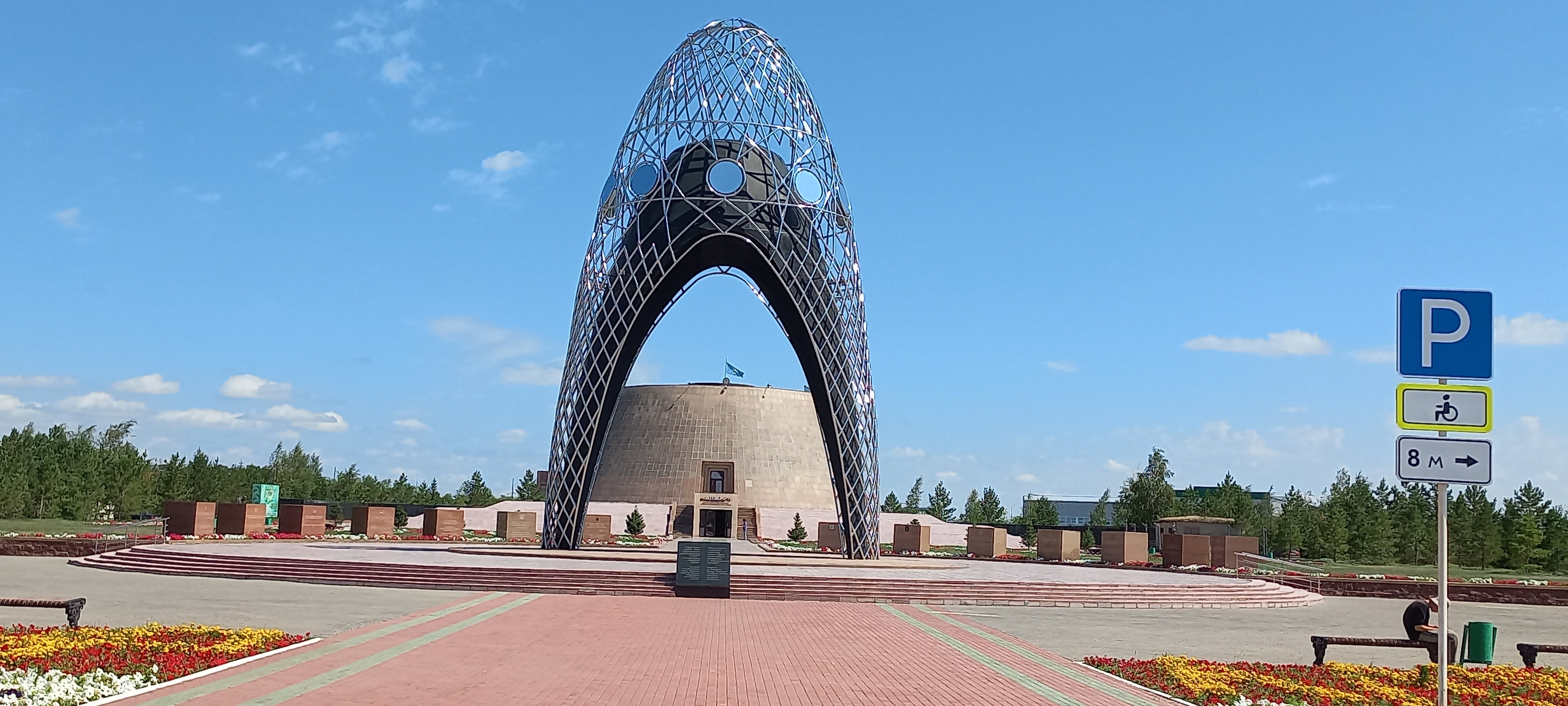 Үлкен бойдақ порно