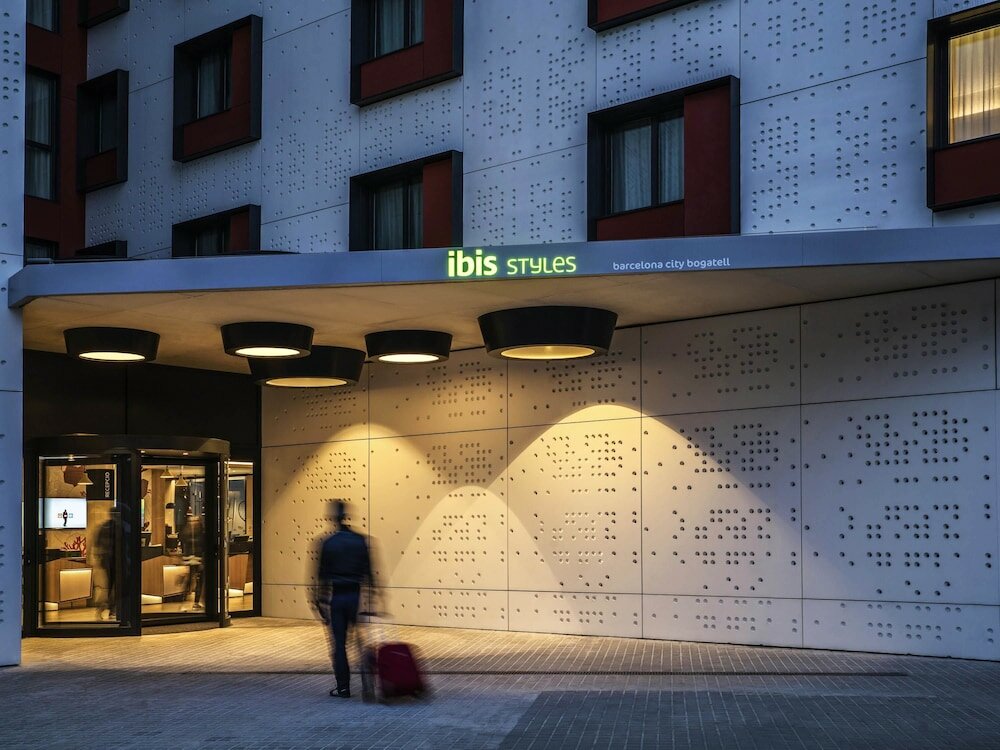Фото Ibis Styles Barcelona City Bogatell