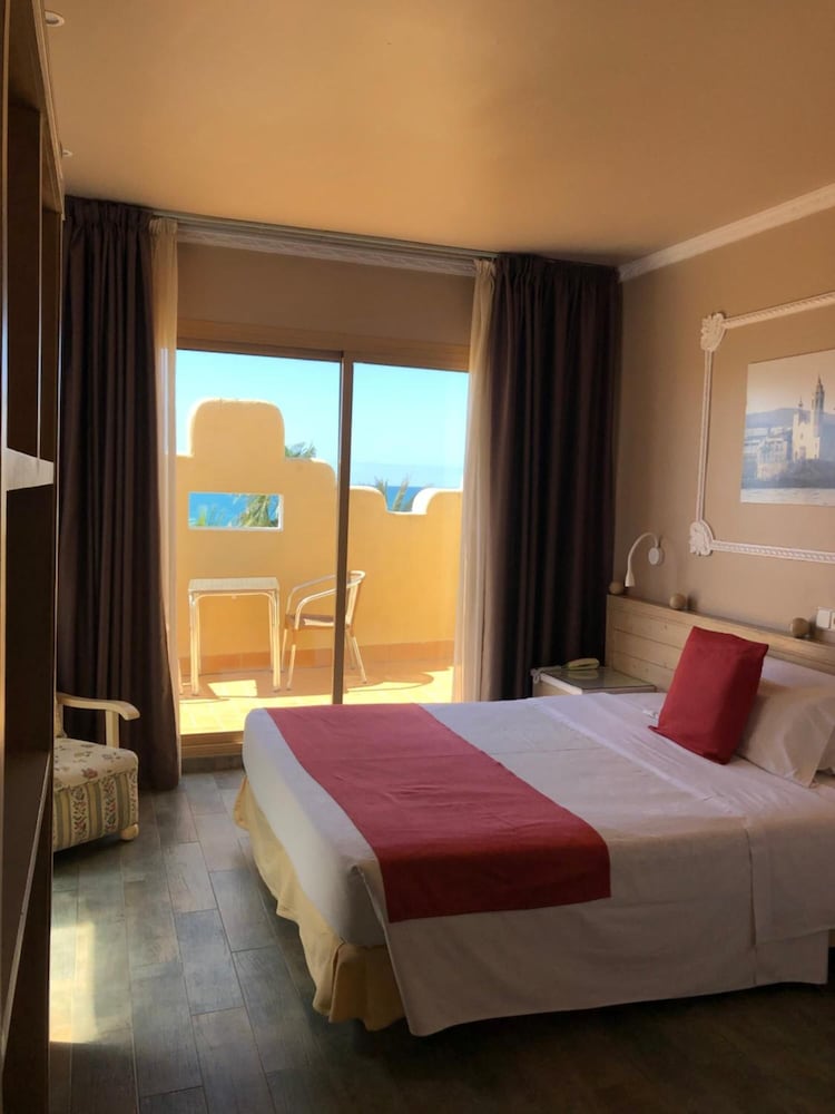 Фото Hotel Celimar