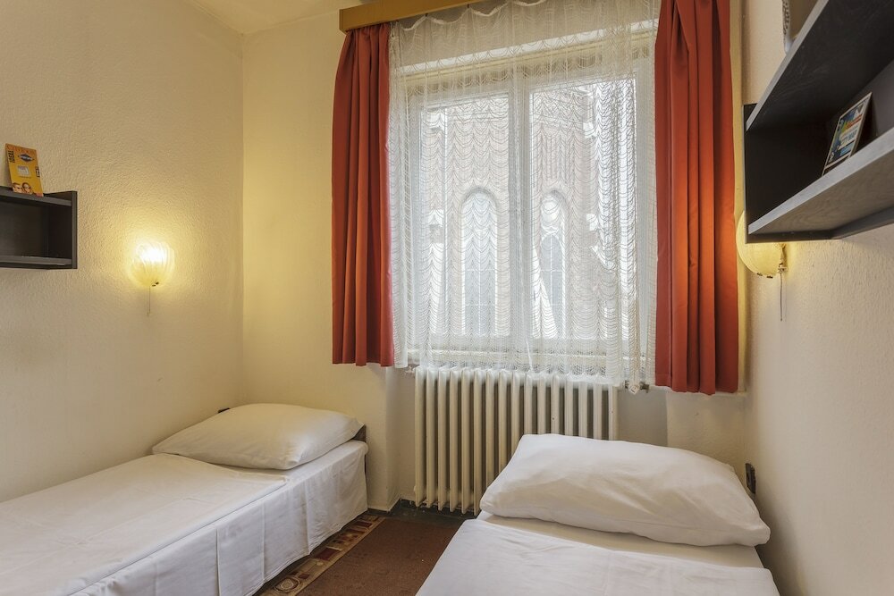 Фото Dominik Panzio