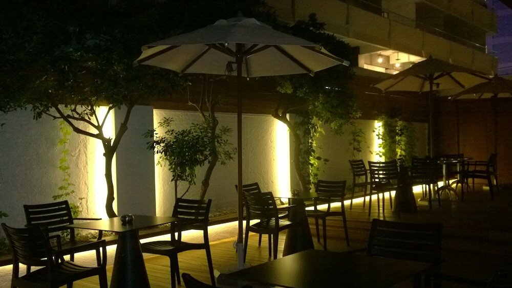 Фото Athena Hotel