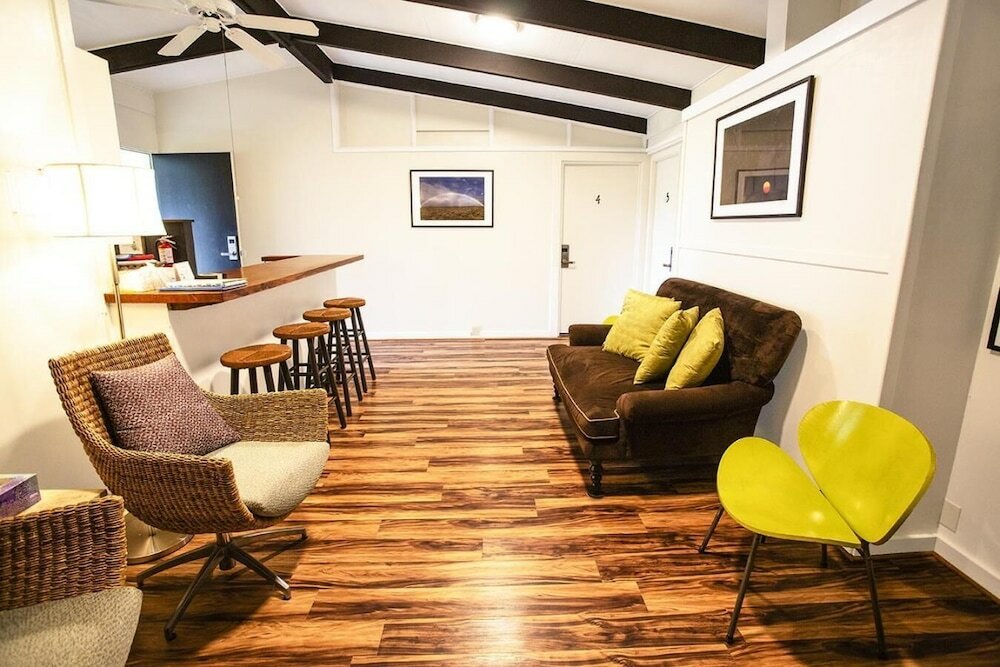 Фото Arnott's Lodge