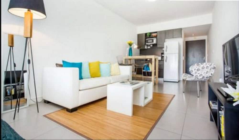 Фото Ba Hollywood Apartments