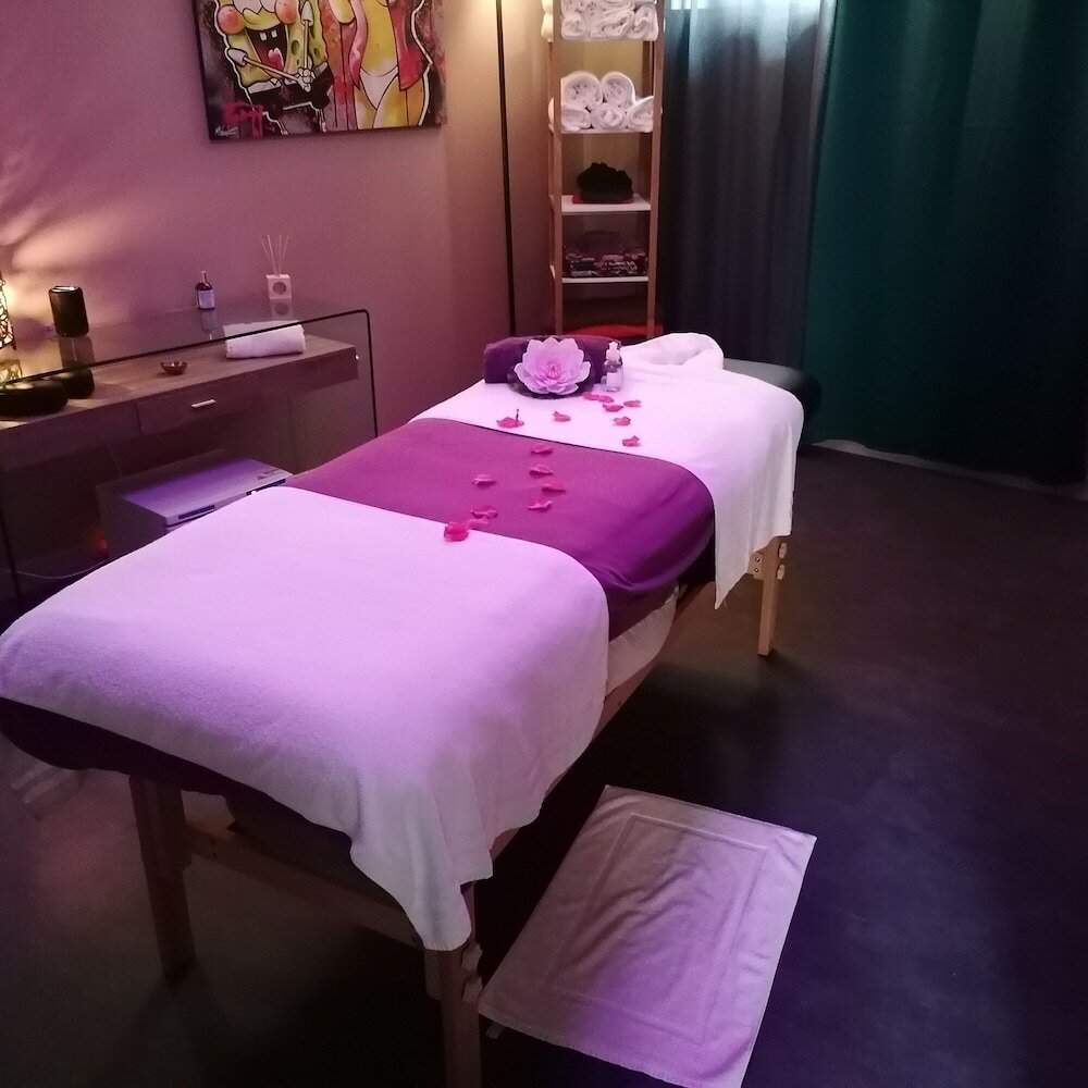 Фото Hotel Le Renard Châlons-en-Champagne