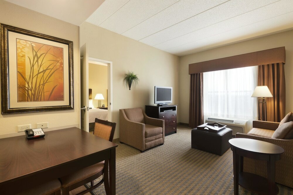 Фото Homewood Suites by Hilton St Louis Park at West End