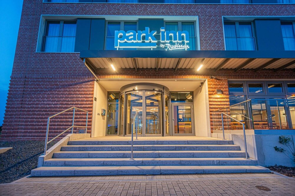 Фото отеля 1