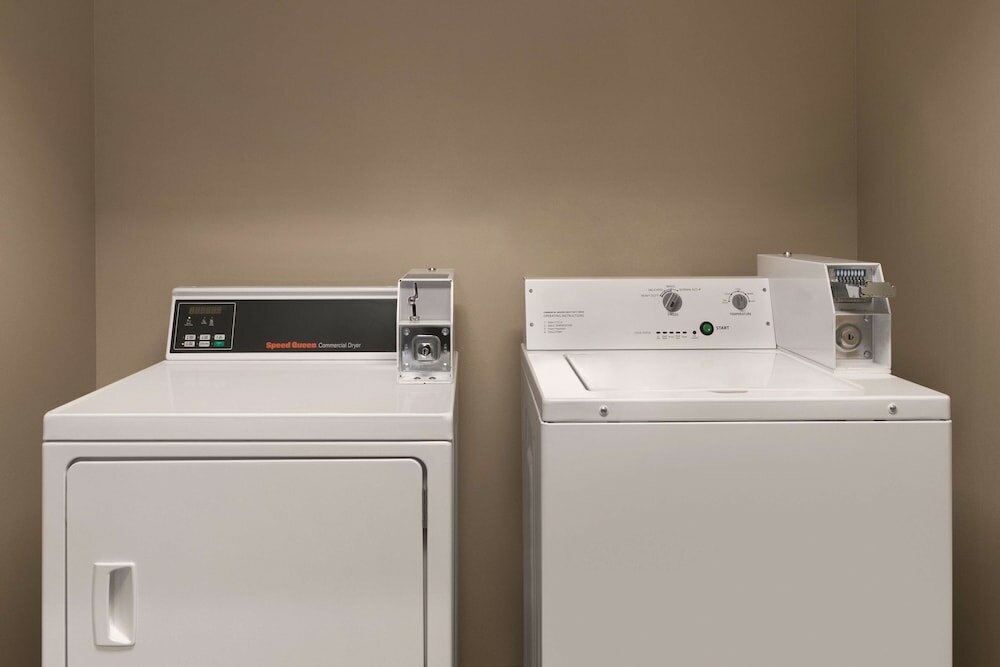 Фото Country Inn & Suites by Radisson, Orlando Airport, Fl