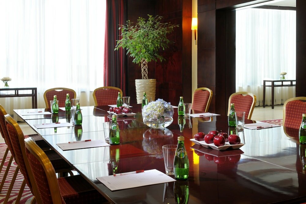 Фото Marriott Executive Apartments Manama, Bahrain