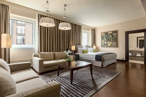 Гостиница Nh Amsterdam Leidseplein в Амстердаме