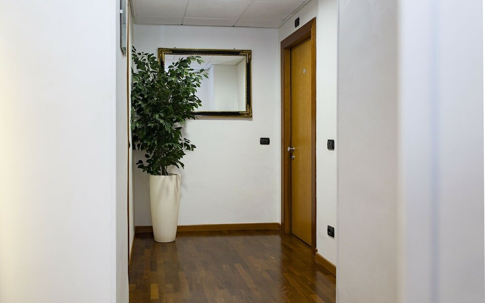 Фото Inn Rome Rooms & Suites