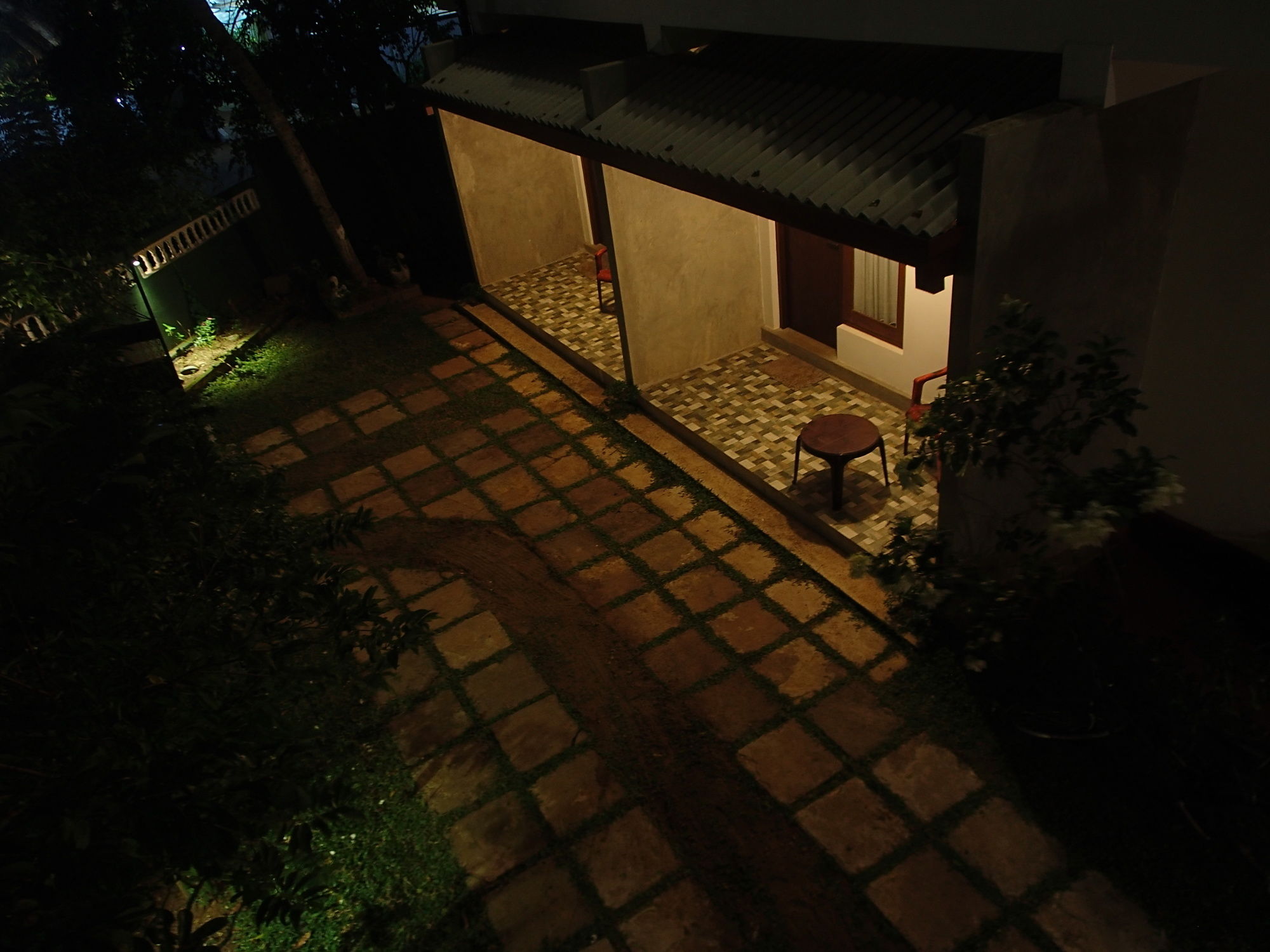 Фото Гостевой Дом Kutumbaya Resort