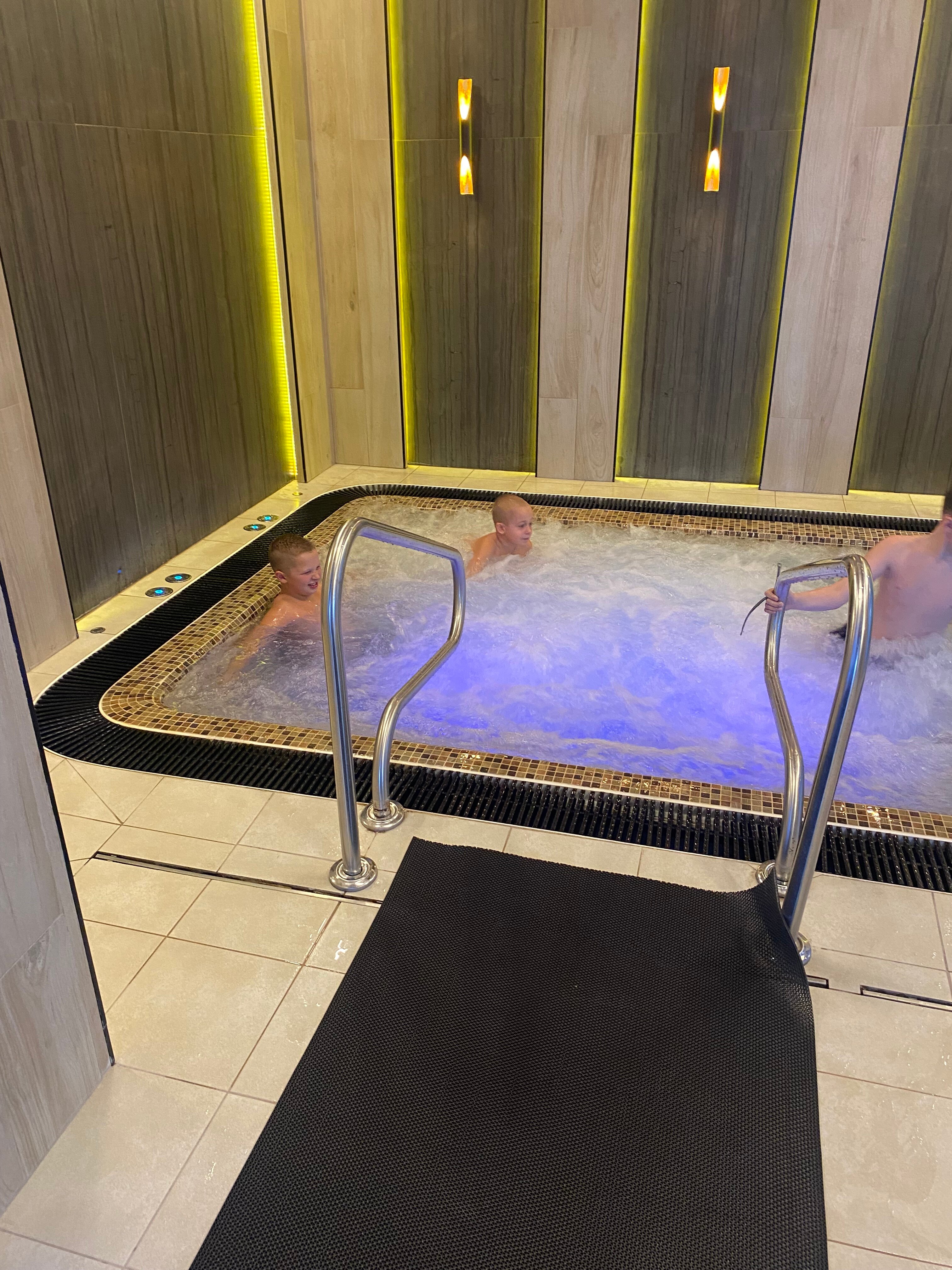 Фото Апарт-отель Бочкари 1825