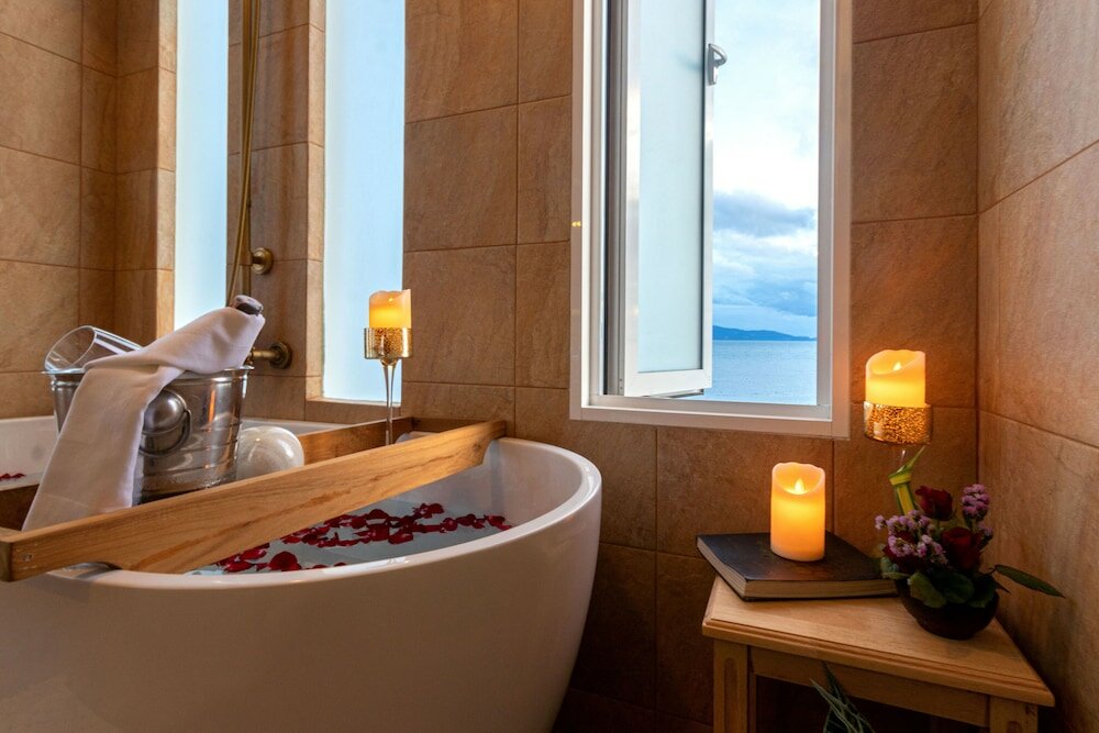 Фото Vannee Golden Sands Beachfront Resort