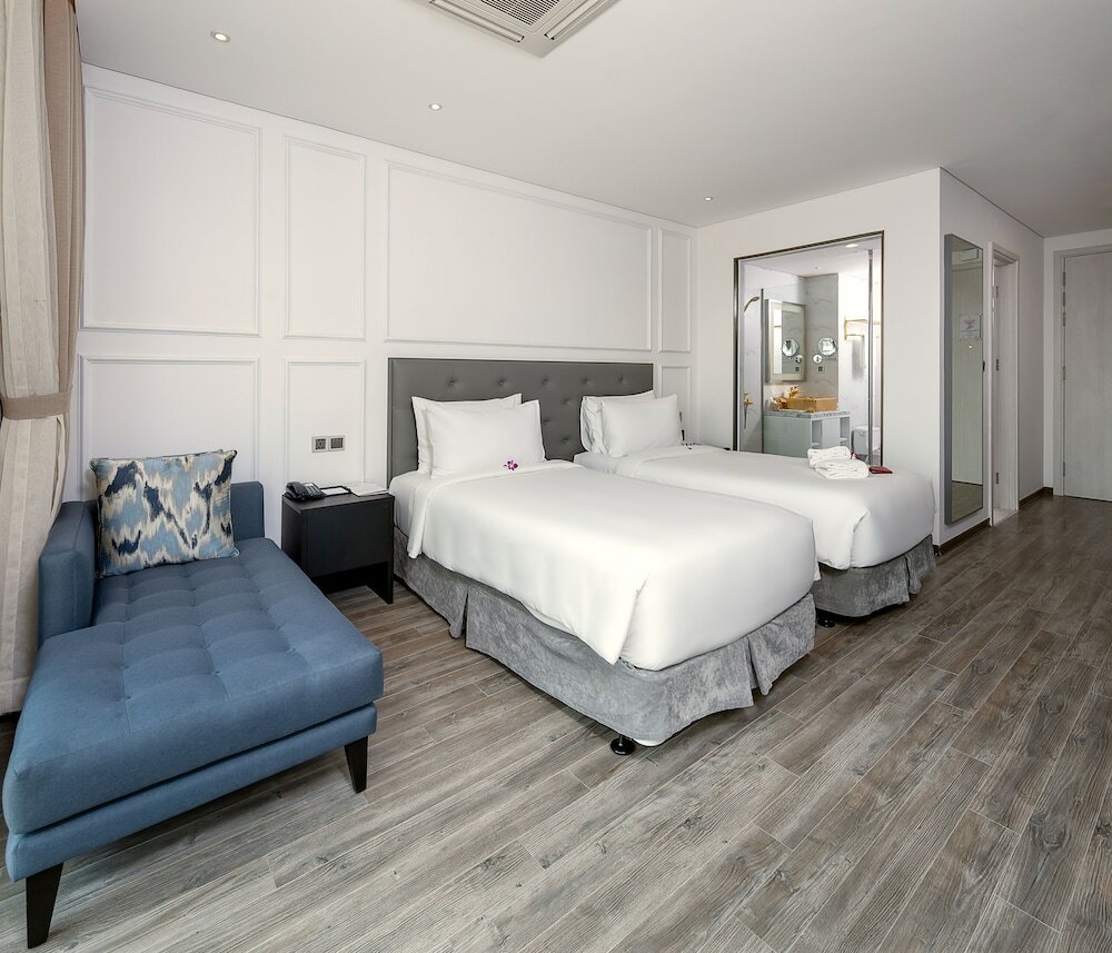 Фото Wyndham Danang Golden Bay