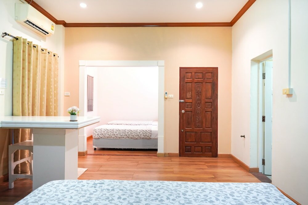 Фото Guesthouse Phuket Airport
