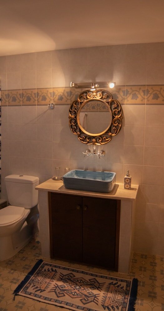 Фото Traditional Stone House Emanouela