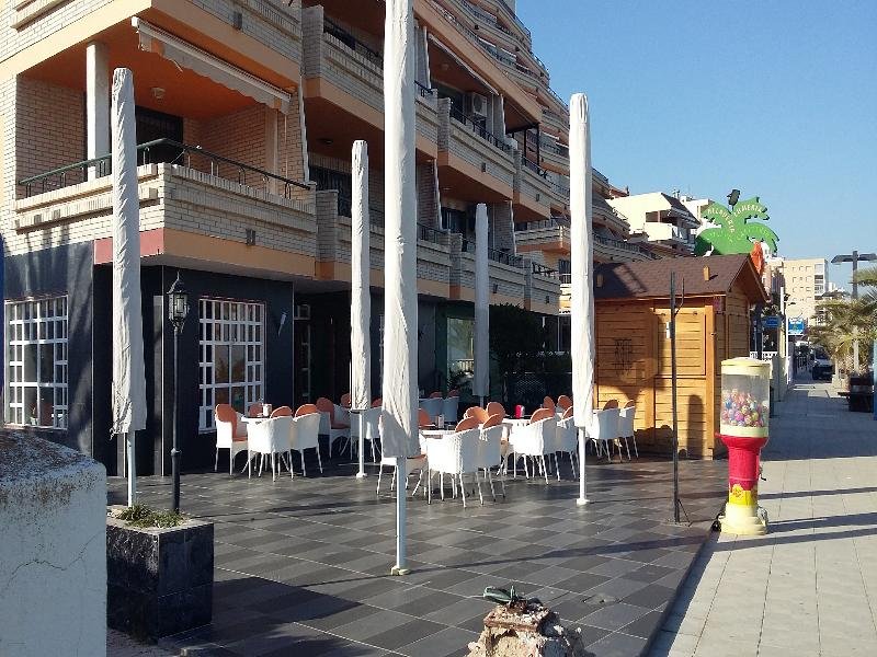 Фото Apartamentos Bernat Pie De Playa 3000