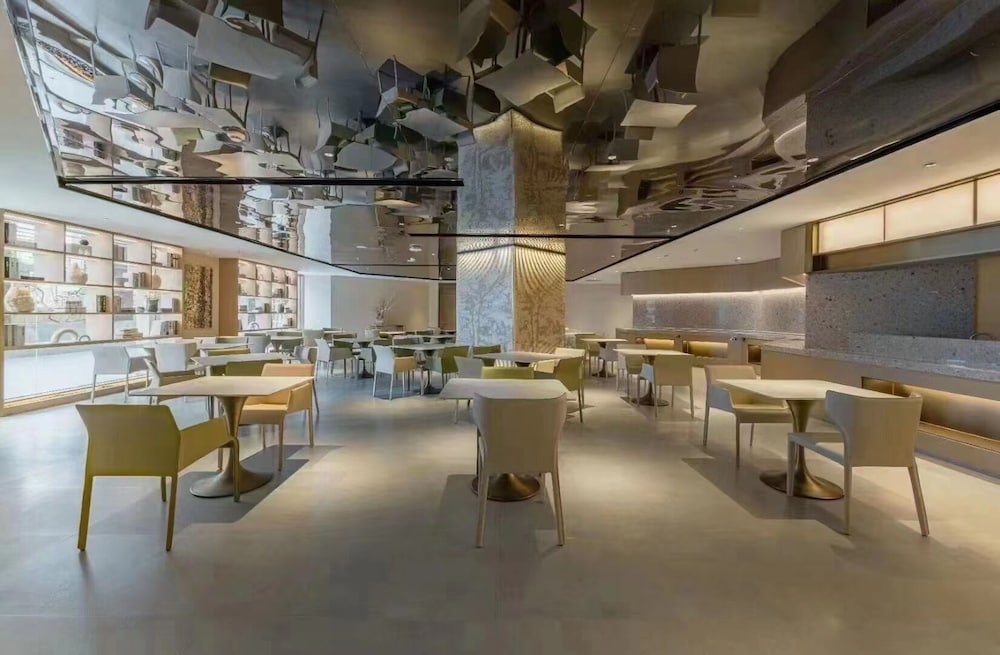 Фото The Skytel Hotel Shenzhen Central Park