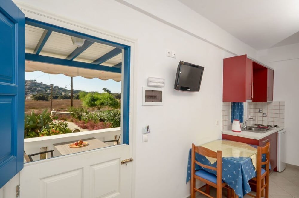 Фото Crystal Naxos 1 Studios at Mikri Vigla