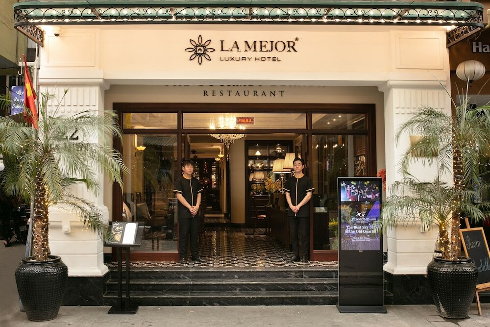 Фото La Mejor Hotel & Sky Bar