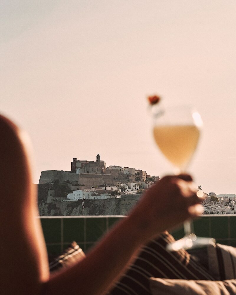 Фото Mikasa Ibiza Boutique Hotel