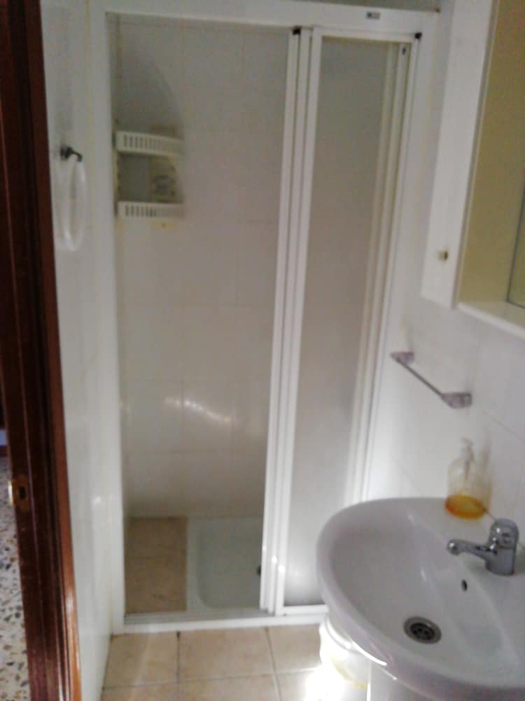 Фото Hostal La Estrada Restaurante