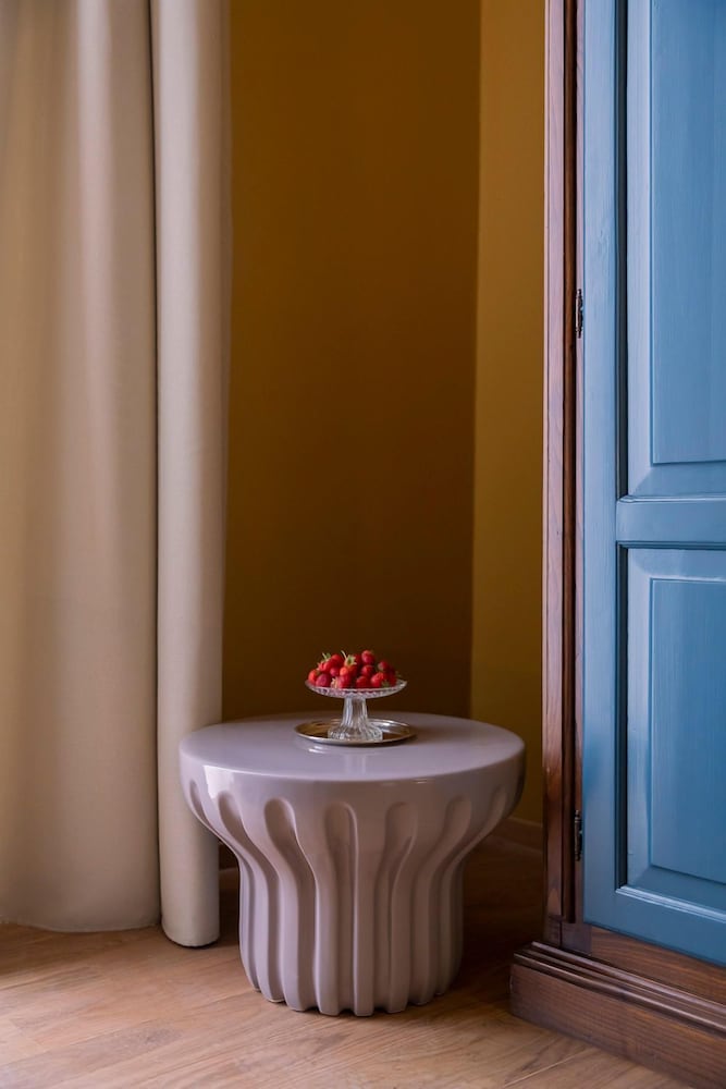 Фото Hotel Priori Secret Garden