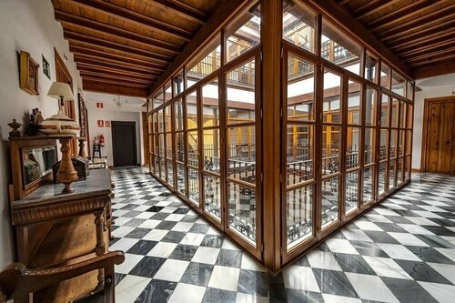 Гостиница Hotel Alvar Fañez в Убеде