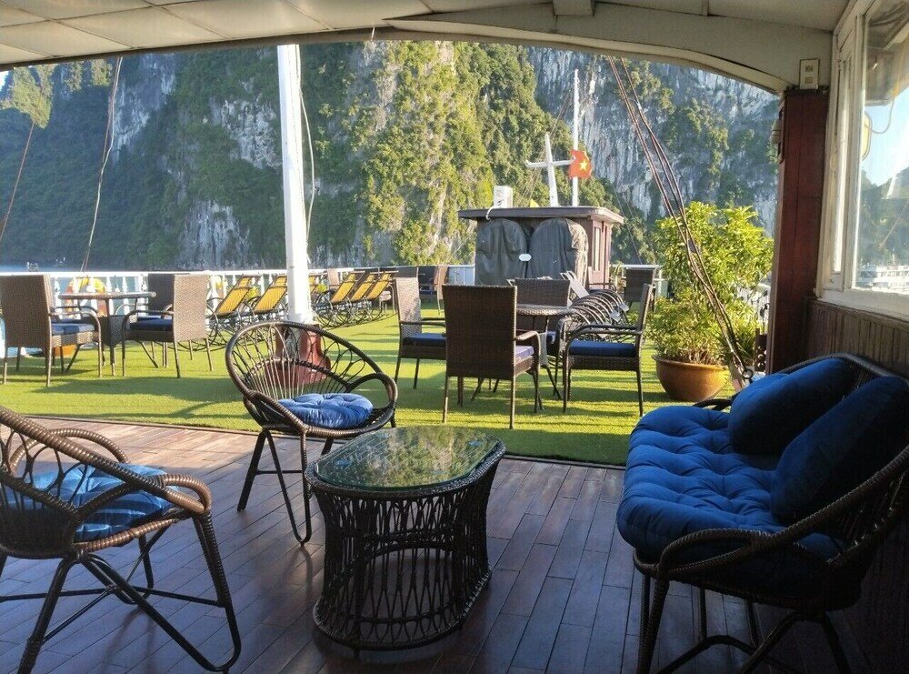 Фото Halong Marina Bay Cruise