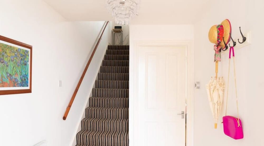 Фото Dunedin House Huntly