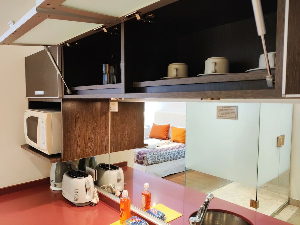 Фото Bens Downtown Apartments