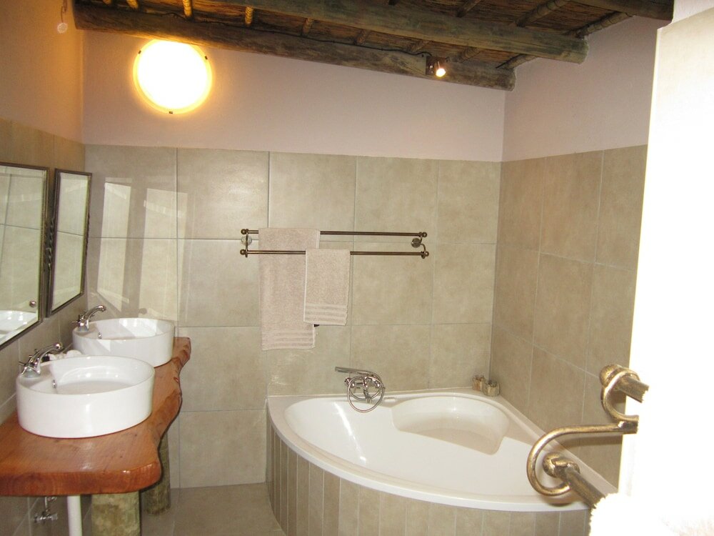 Фото Woodlands Game Lodge