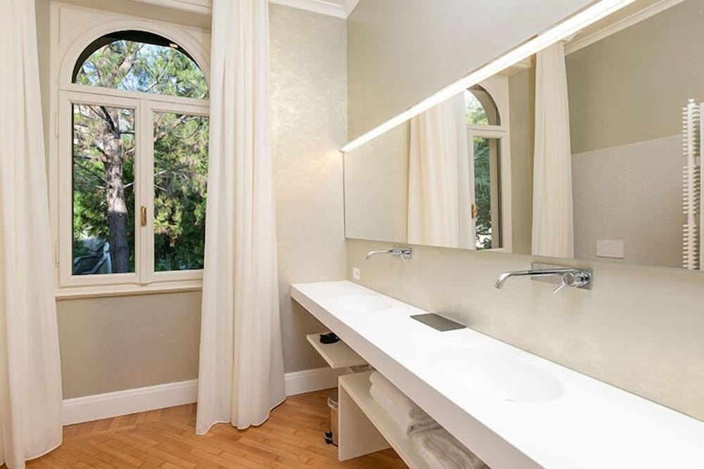 Фото Villa Natalia Luxury rooms