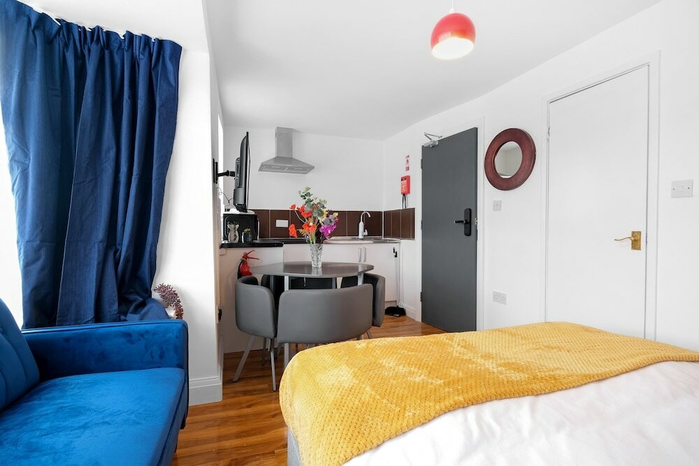 Фото Argyll Rooms Self-Contained Studio