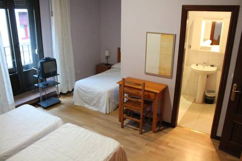 Фото Hostal San Martin