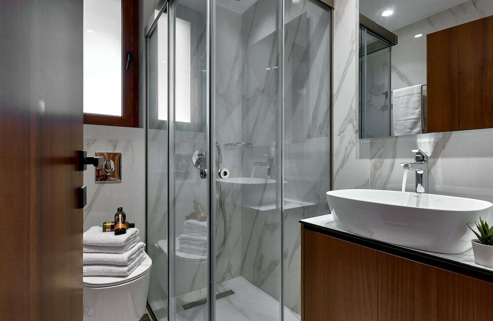 Фото Volta Suites and Villas