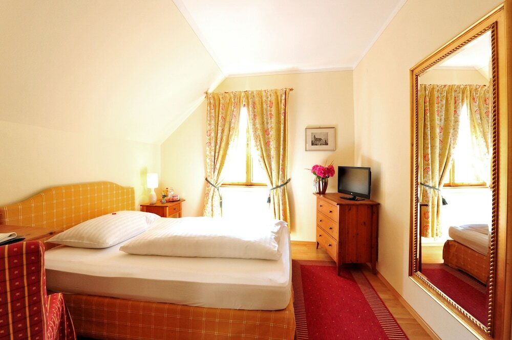 Фото Renaissancehotel Raffelsberger Hof