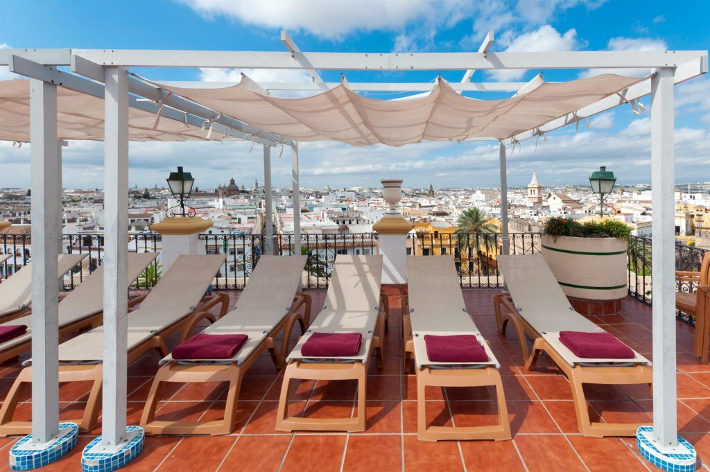 Фото Exe Sevilla Macarena