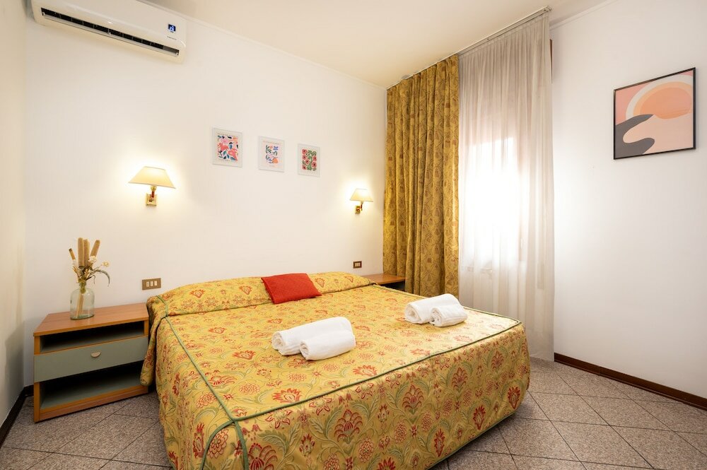 Фото Camelia Rooms Venice Guesthouse