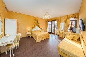 Гостиница La Veneziana Boutique Rooms
