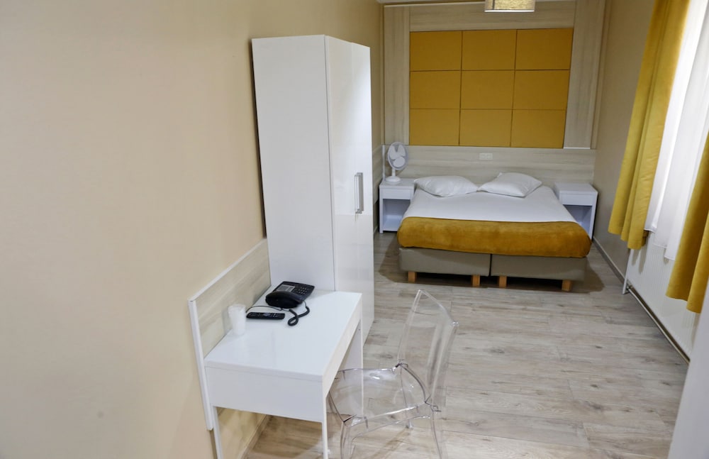 Фото Hotel de France