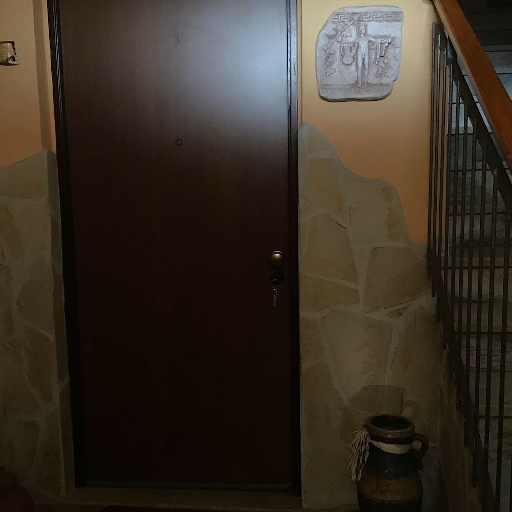 Фото Achirina Bed and Breakfast