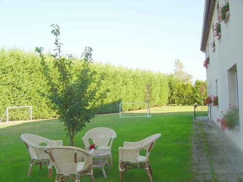 Гостиница Hôtel The Originals Bernay Acropole в Берне