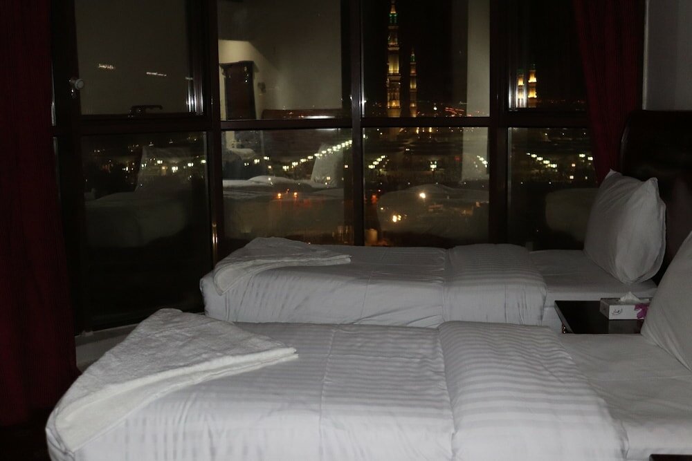 Фото Karam Taibah Almasi