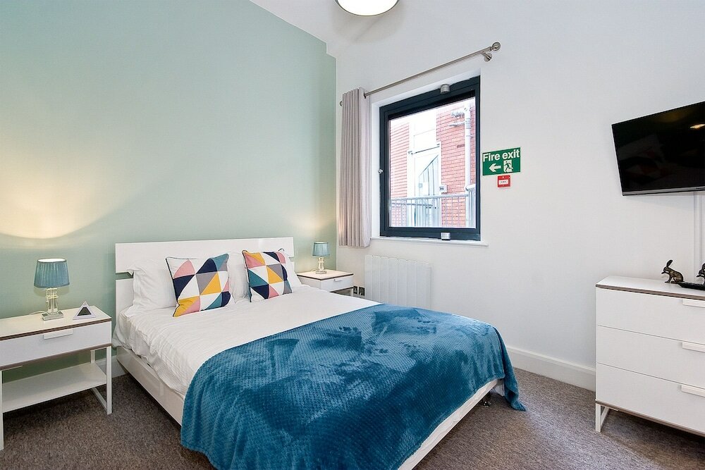 Фото Mulberry House London by City Living London