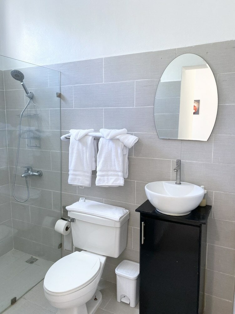 Фото The White Rock Hotel Bb