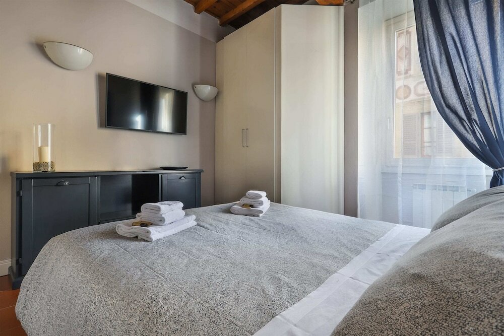 Фото Florence in the Window - Hosted by Sweetstay