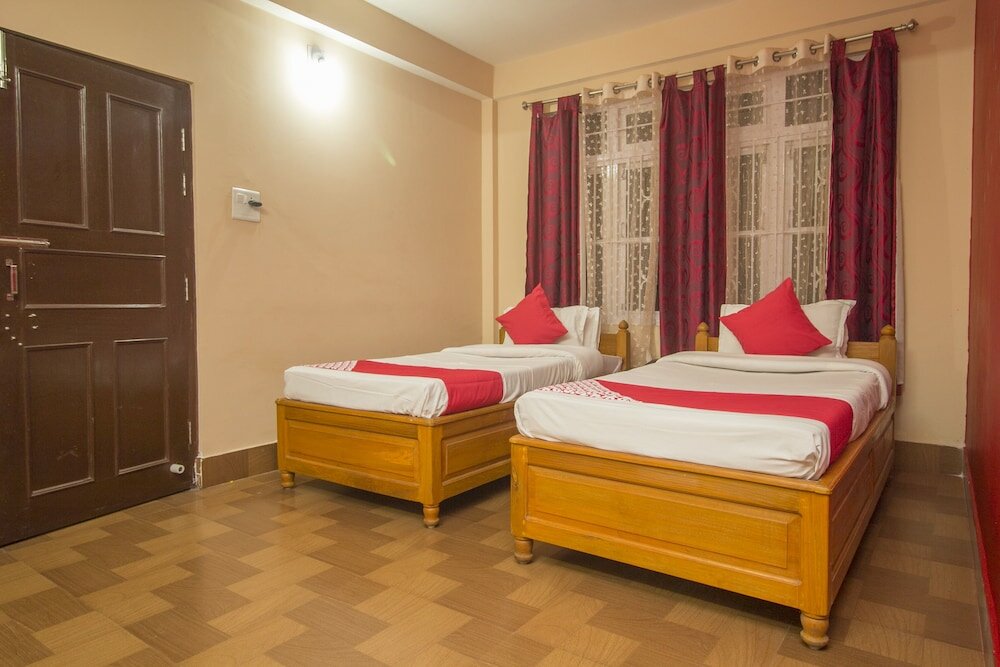 Фото Oyo 30417 Hotel Green View Neelgiri