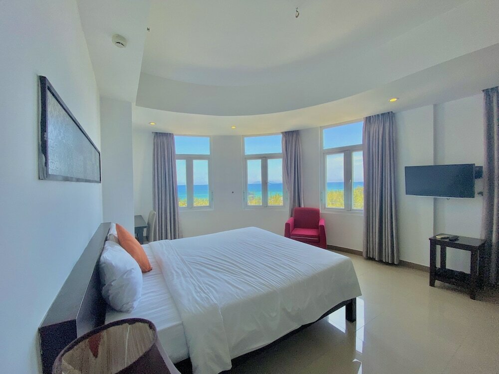 Фото Queen Palace Hotel Da Nang